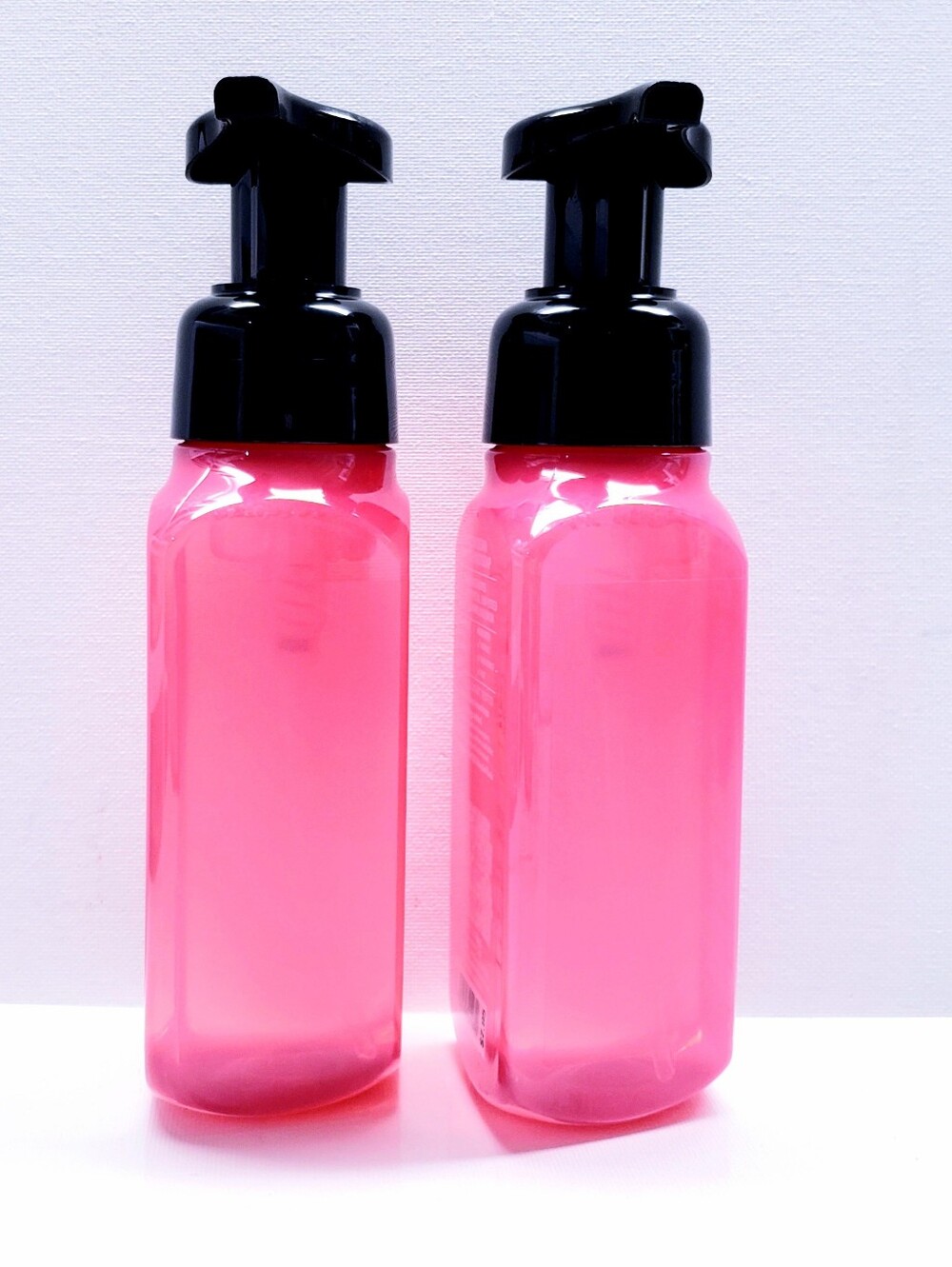 Bath & Body Works CACTUS BLOSSOM Gentle & Clean Foaming Hand Soap (2 Pcs) - Picture 2 of 3